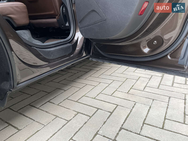 Внедорожник / Кроссовер Audi Q5 2012 в Тернополе