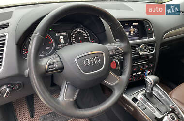 Внедорожник / Кроссовер Audi Q5 2012 в 