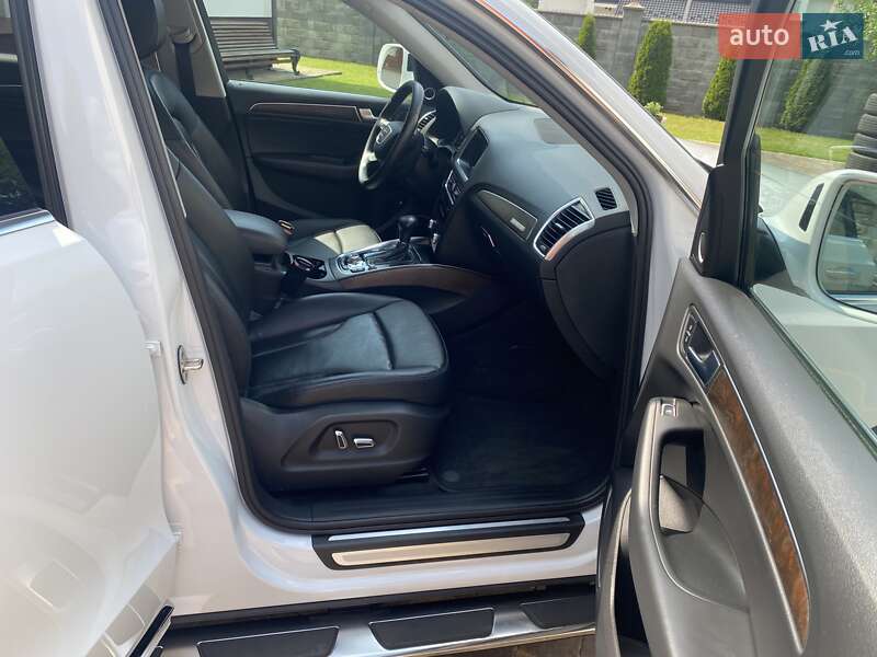 Позашляховик / Кросовер Audi Q5 2014 в Рівному