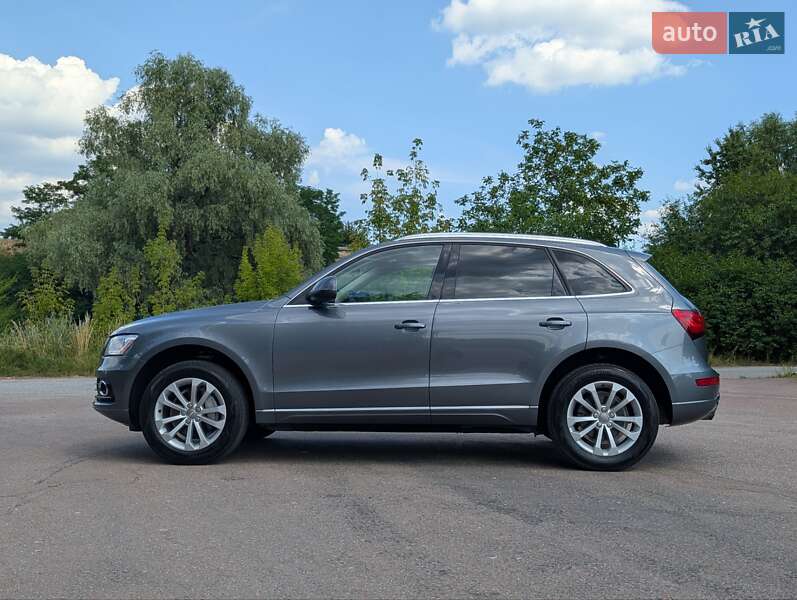 Позашляховик / Кросовер Audi Q5 2013 в Києві