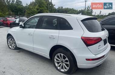 Внедорожник / Кроссовер Audi Q5 2015 в 