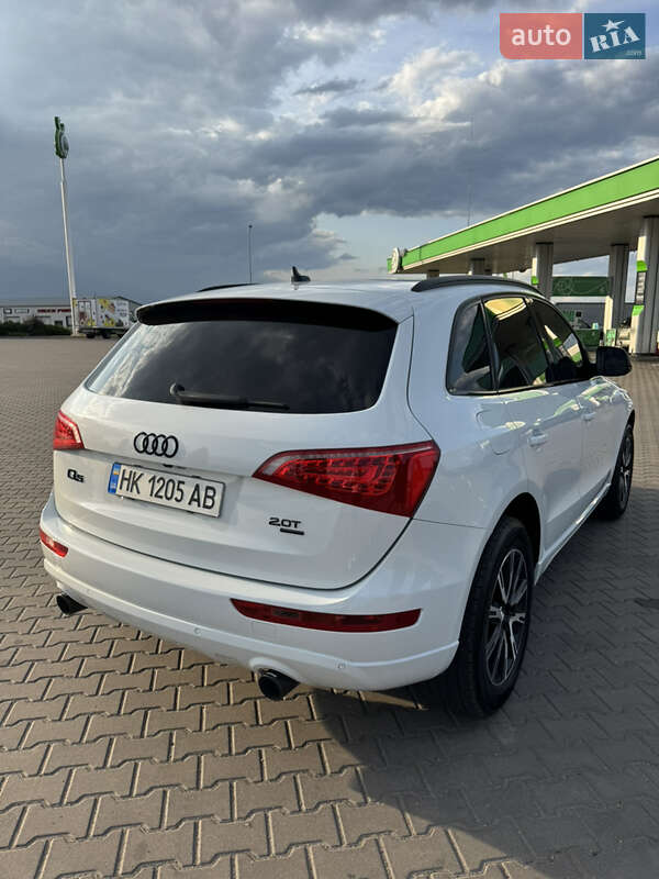 Позашляховик / Кросовер Audi Q5 2012 в Рівному