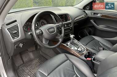 Внедорожник / Кроссовер Audi Q5 2015 в 