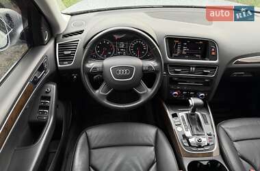 Внедорожник / Кроссовер Audi Q5 2015 в 