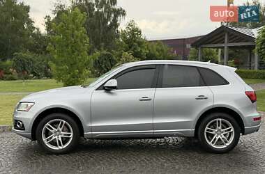 Внедорожник / Кроссовер Audi Q5 2015 в 