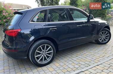 Внедорожник / Кроссовер Audi Q5 2015 в 