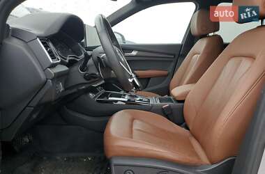 Внедорожник / Кроссовер Audi Q5 2022 в 