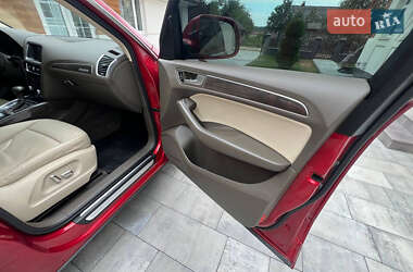 Внедорожник / Кроссовер Audi Q5 2014 в 