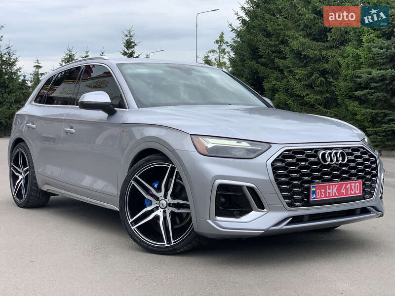 Позашляховик / Кросовер Audi Q5 2021 в Тернополі