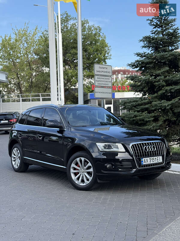 Внедорожник / Кроссовер Audi Q5 2013 в 