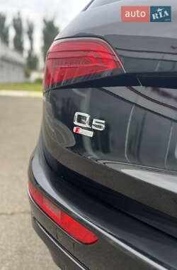 Позашляховик / Кросовер Audi Q5 2013 в 