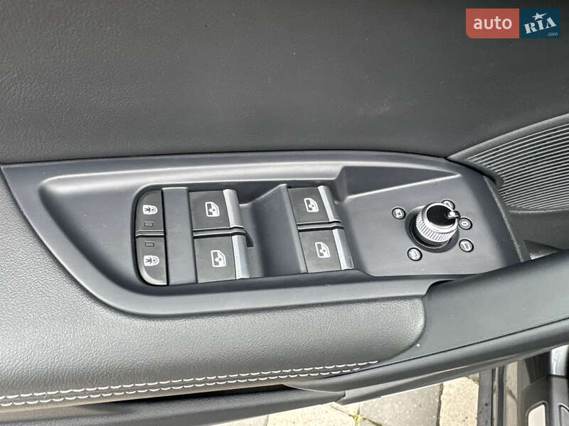 Внедорожник / Кроссовер Audi Q5 2023 в Стрые