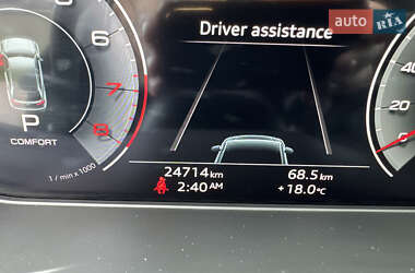 Позашляховик / Кросовер Audi Q5 2023 в 