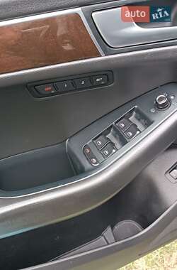 Внедорожник / Кроссовер Audi Q5 2012 в 