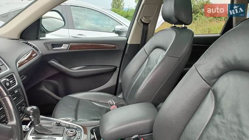 Внедорожник / Кроссовер Audi Q5 2012 в Теребле