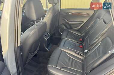 Позашляховик / Кросовер Audi Q5 2011 в 