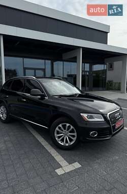 Внедорожник / Кроссовер Audi Q5 2016 в 