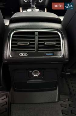 Внедорожник / Кроссовер Audi Q5 2016 в 