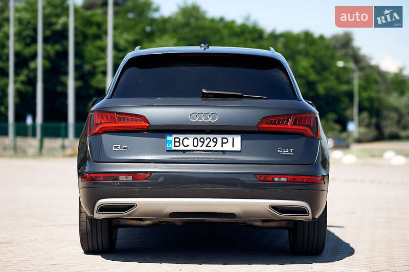 Внедорожник / Кроссовер Audi Q5 2018 в Львове