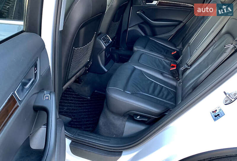 Позашляховик / Кросовер Audi Q5 2014 в Києві