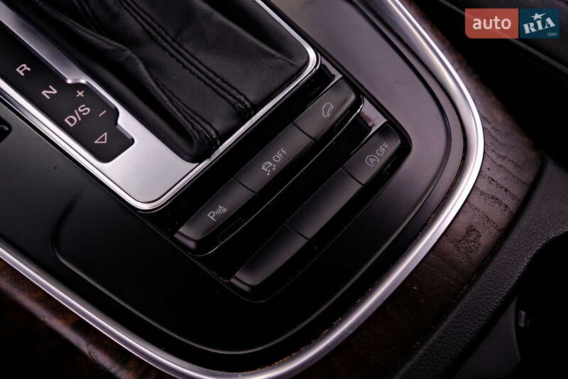 Позашляховик / Кросовер Audi Q5 2014 в Одесі