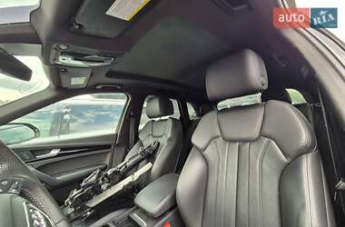 Позашляховик / Кросовер Audi Q5 2020 в 