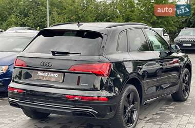 Внедорожник / Кроссовер Audi Q5 2022 в 