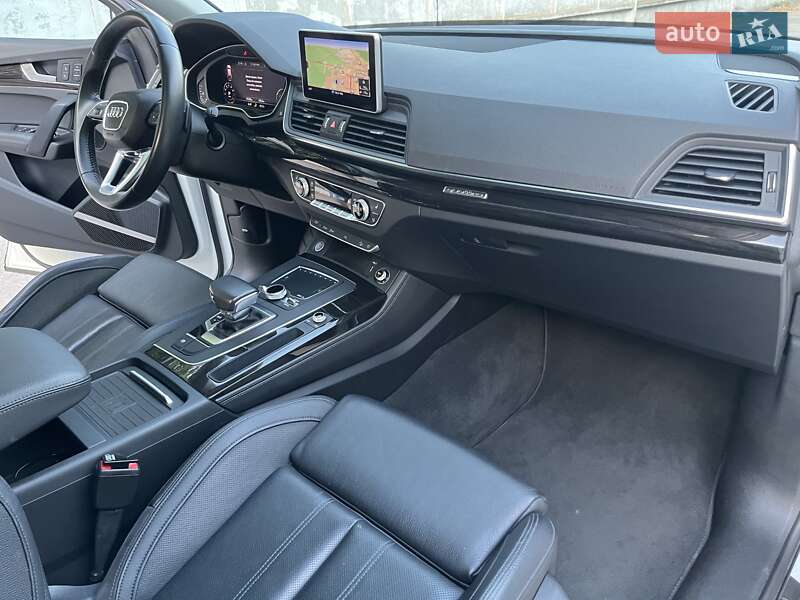 Внедорожник / Кроссовер Audi Q5 2019 в Белой Церкви