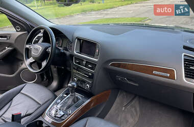 Позашляховик / Кросовер Audi Q5 2015 в 