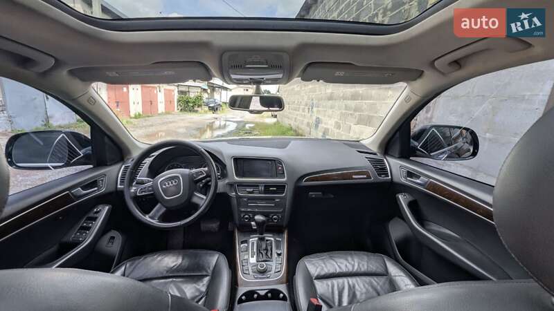 Позашляховик / Кросовер Audi Q5 2010 в Рівному