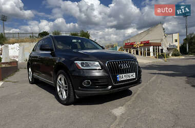 Внедорожник / Кроссовер Audi Q5 2016 в 