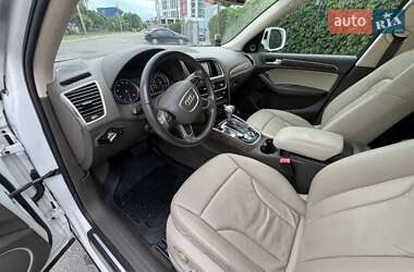 Позашляховик / Кросовер Audi Q5 2013 в 