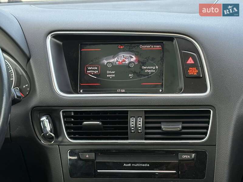 Позашляховик / Кросовер Audi Q5 2016 в Харкові