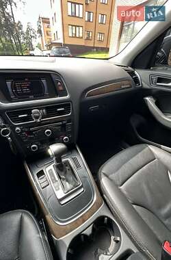 Позашляховик / Кросовер Audi Q5 2012 в 