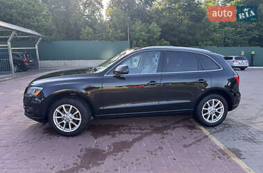Внедорожник / Кроссовер Audi Q5 2012 в 