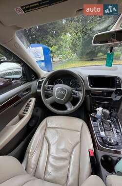 Позашляховик / Кросовер Audi Q5 2011 в Києві