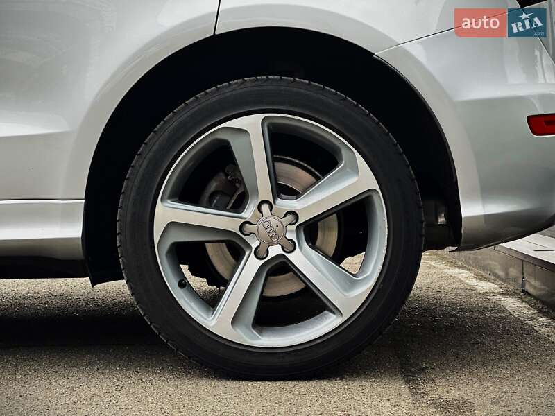 Позашляховик / Кросовер Audi Q5 2014 в Києві