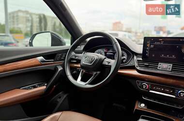 Внедорожник / Кроссовер Audi Q5 2022 в 