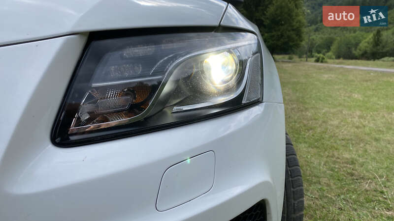 Позашляховик / Кросовер Audi Q5 2010 в Ужгороді