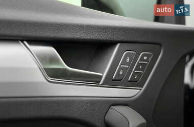 Внедорожник / Кроссовер Audi Q5 2018 в 