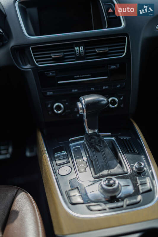 Позашляховик / Кросовер Audi Q5 2013 в Мостиській