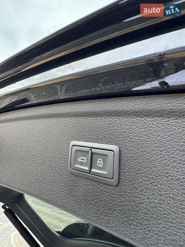 Позашляховик / Кросовер Audi Q5 2021 в Луцьку
