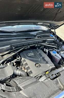 Позашляховик / Кросовер Audi Q5 2012 в 