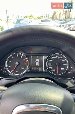 Позашляховик / Кросовер Audi Q5 2012 в 