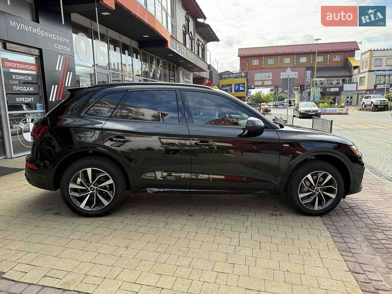 Позашляховик / Кросовер Audi Q5 2024 в Львові