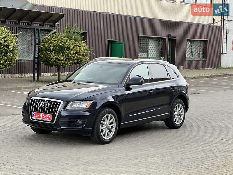 Позашляховик / Кросовер Audi Q5 2010 в Луцьку