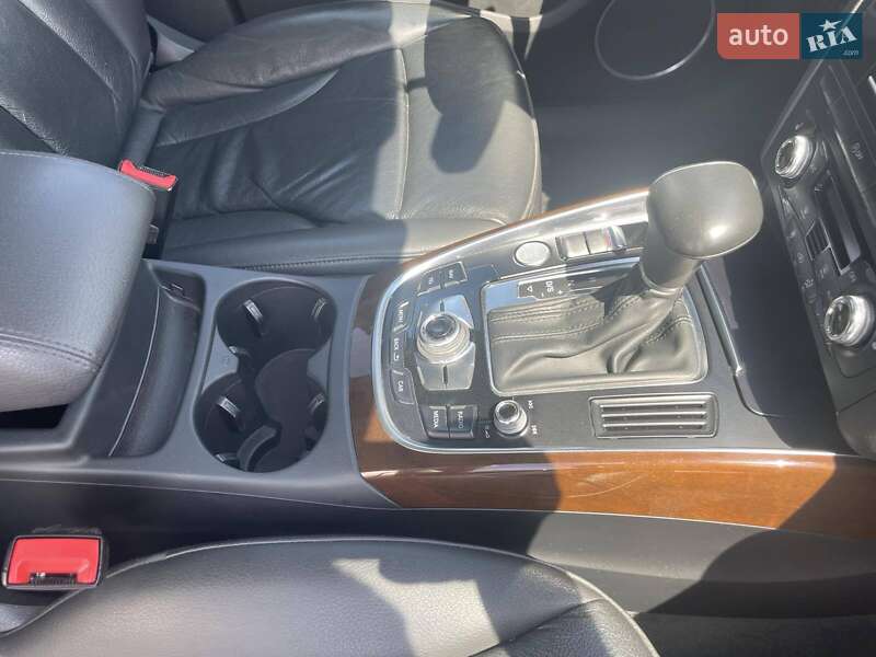 Внедорожник / Кроссовер Audi Q5 2015 в Львове