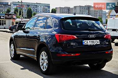Внедорожник / Кроссовер Audi Q5 2011 в 