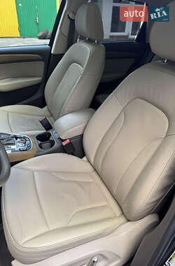 Внедорожник / Кроссовер Audi Q5 2013 в 