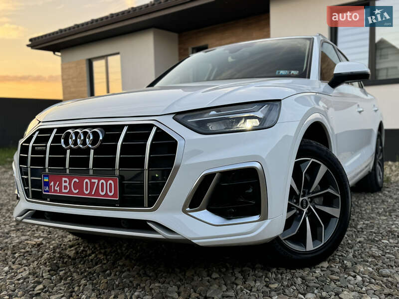 Внедорожник / Кроссовер Audi Q5 2021 в Стрые